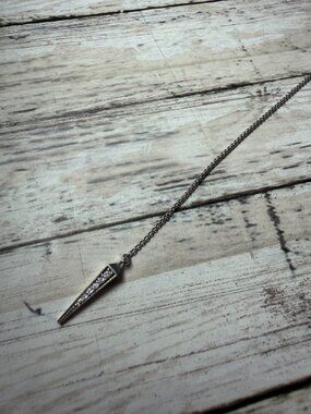 Kendra Scott Long Sparkly Necklace 19"